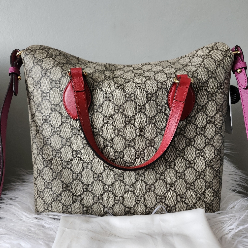 Gucci Foldover Beige and Red